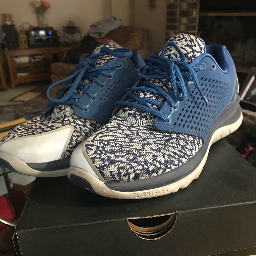 Men’s Jordan Trainer ST Size 8